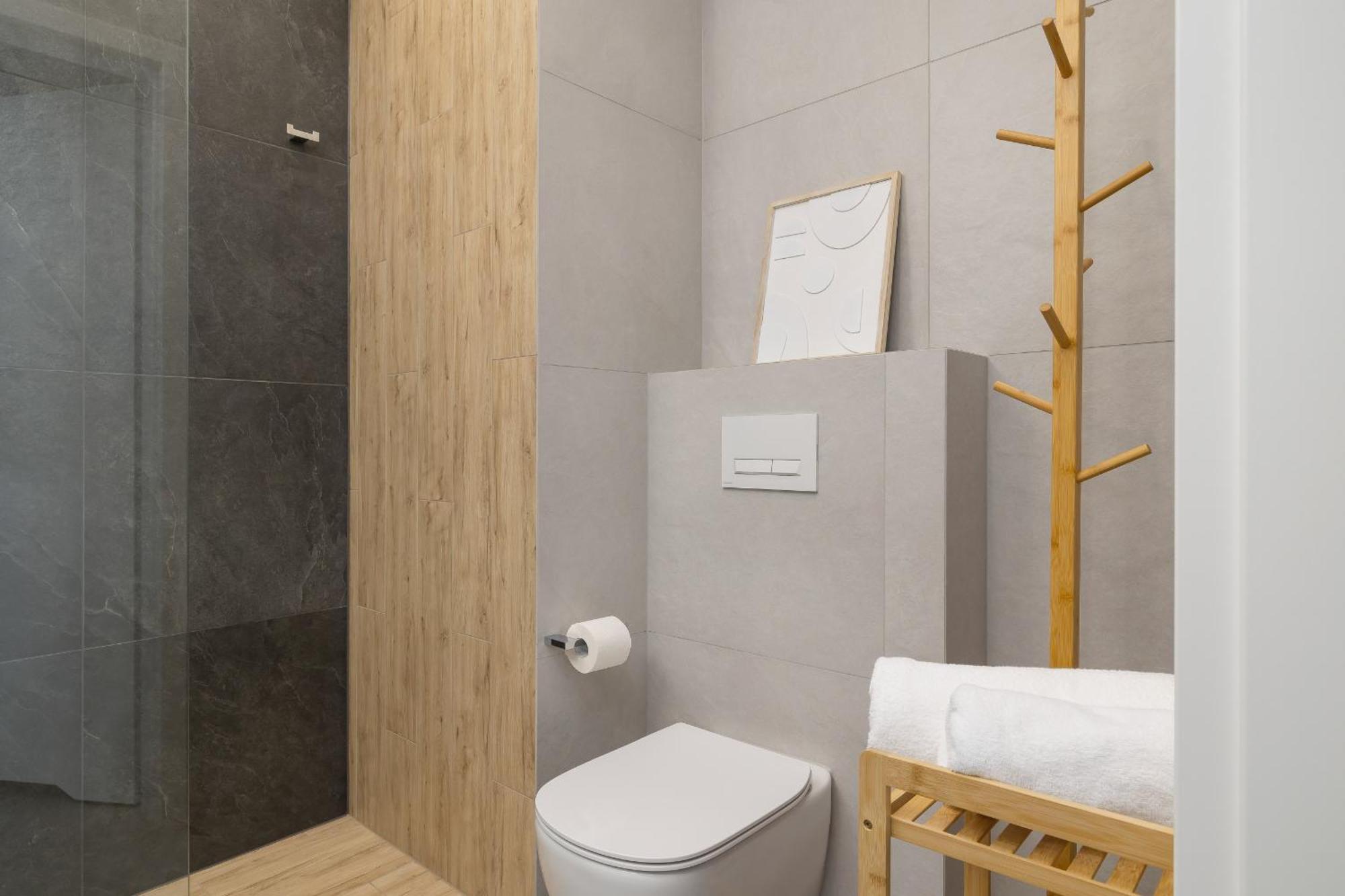 Stylowy Apartament Z Dwiema Sypialniami Balkonem I Parkingiem By Noclegi Renters Kattowitz Exterior foto