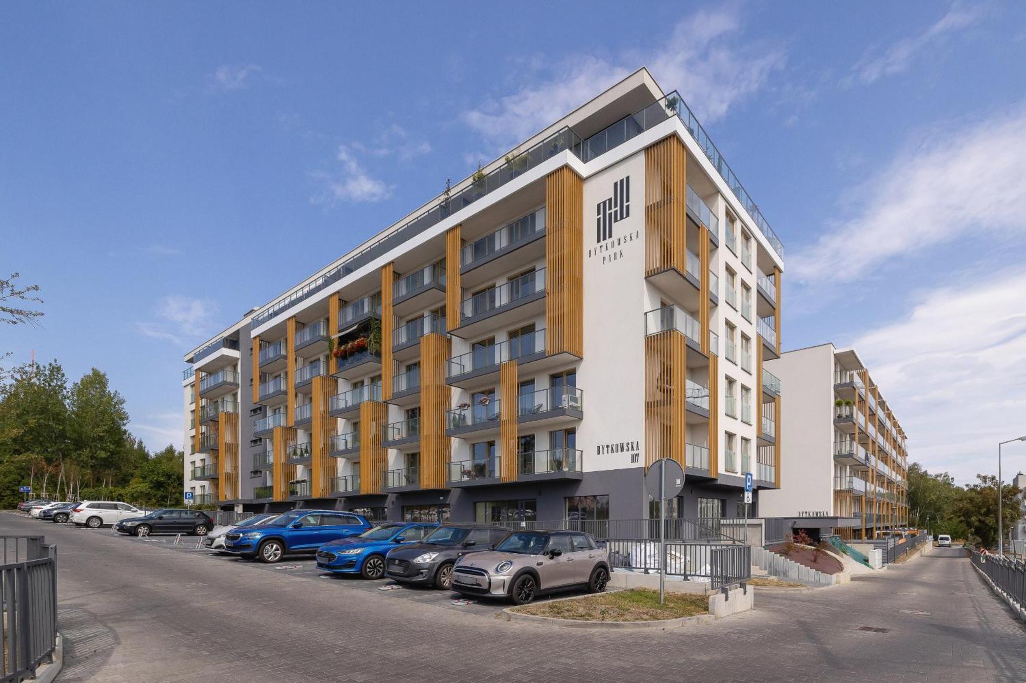 Stylowy Apartament Z Dwiema Sypialniami Balkonem I Parkingiem By Noclegi Renters Kattowitz Exterior foto